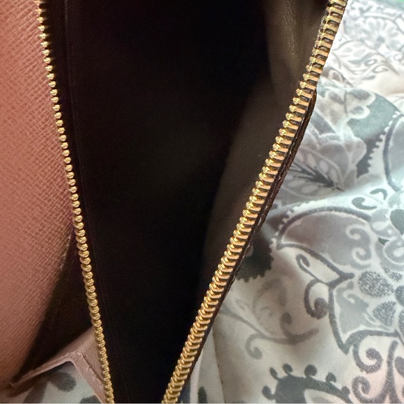 Louis Vuitton Damier Ebene Emelie Wallet - Picture 12 of 15